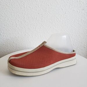 #Tommy Bahama Island Cargo Spice  Red Suede Women Slip On Mules Clogs